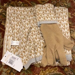 Michael Kors Gloves, Hat and Scarf